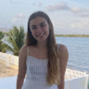 Meet your Posher, Leah